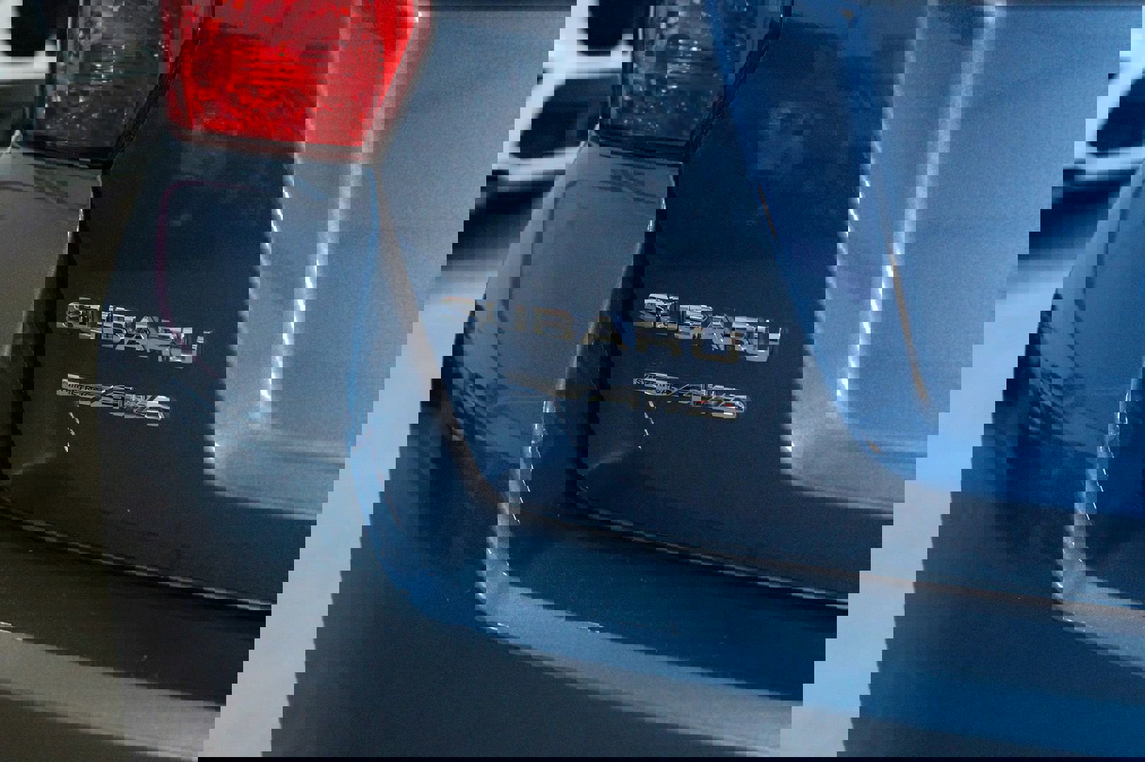 Used 2013 Subaru Impreza 2.0i Limited w/ Popular Pkg 1 image 9