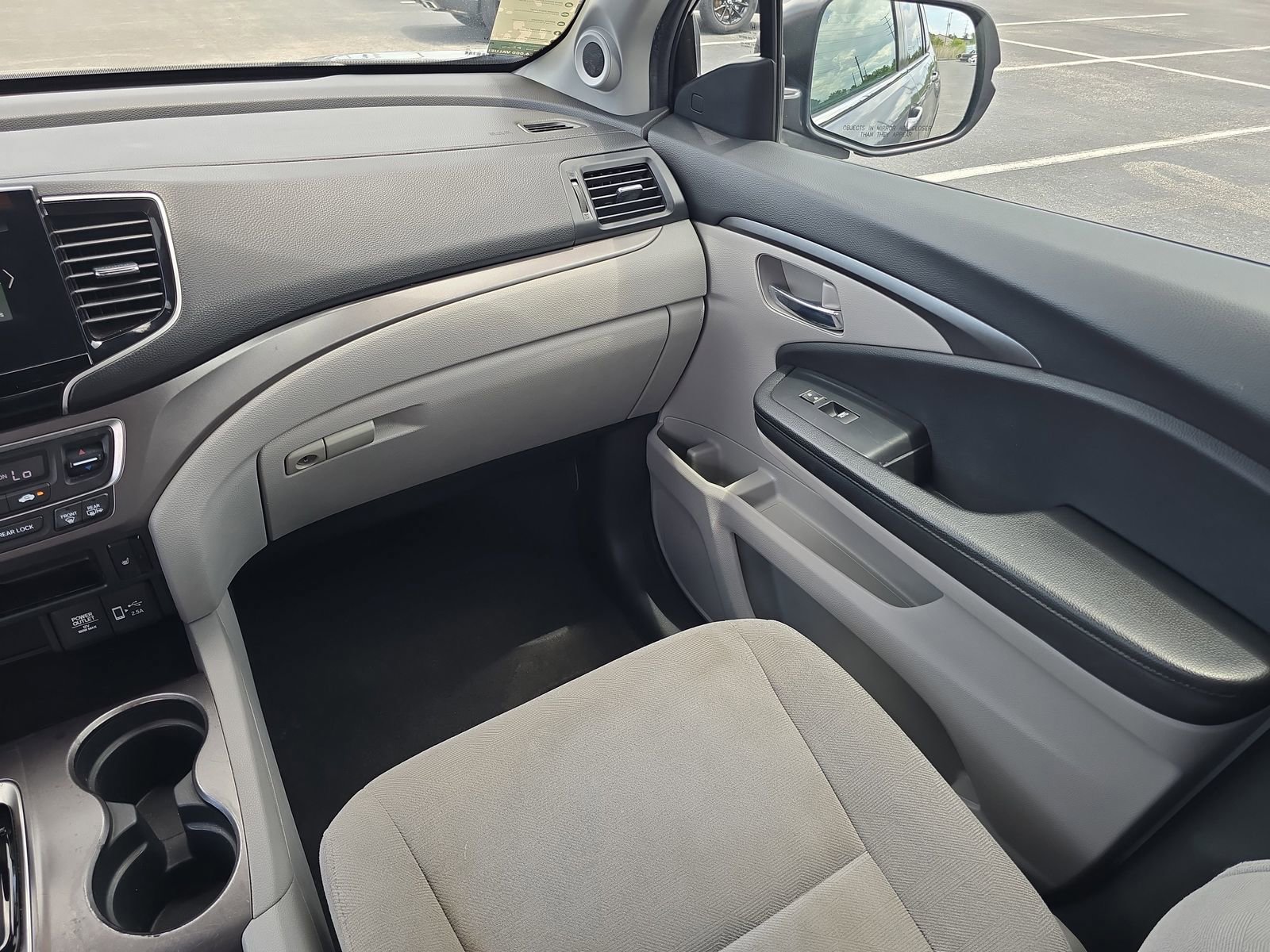 Used 2020 Honda Pilot EX image 11