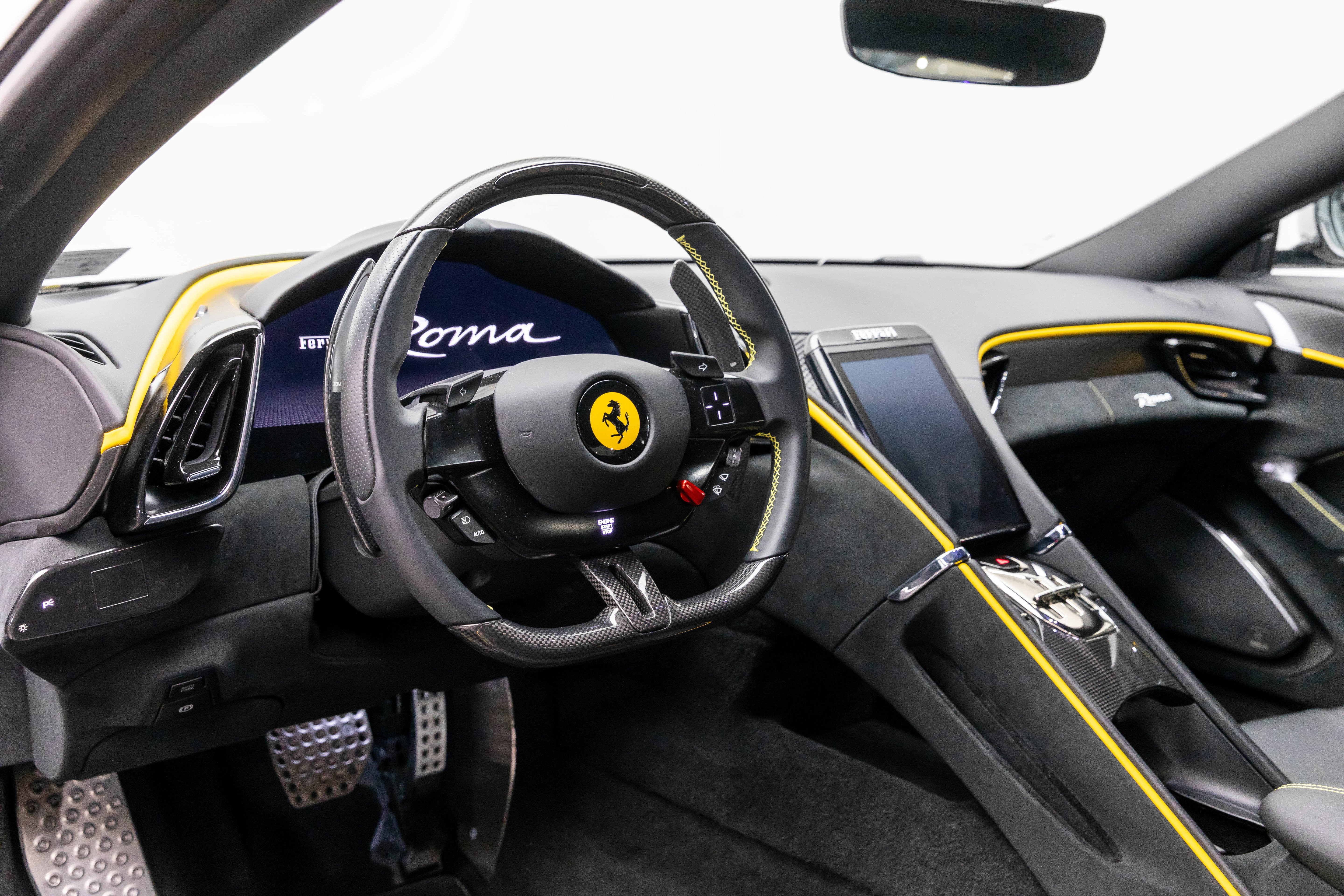 Certified 2021 Ferrari Roma image 4