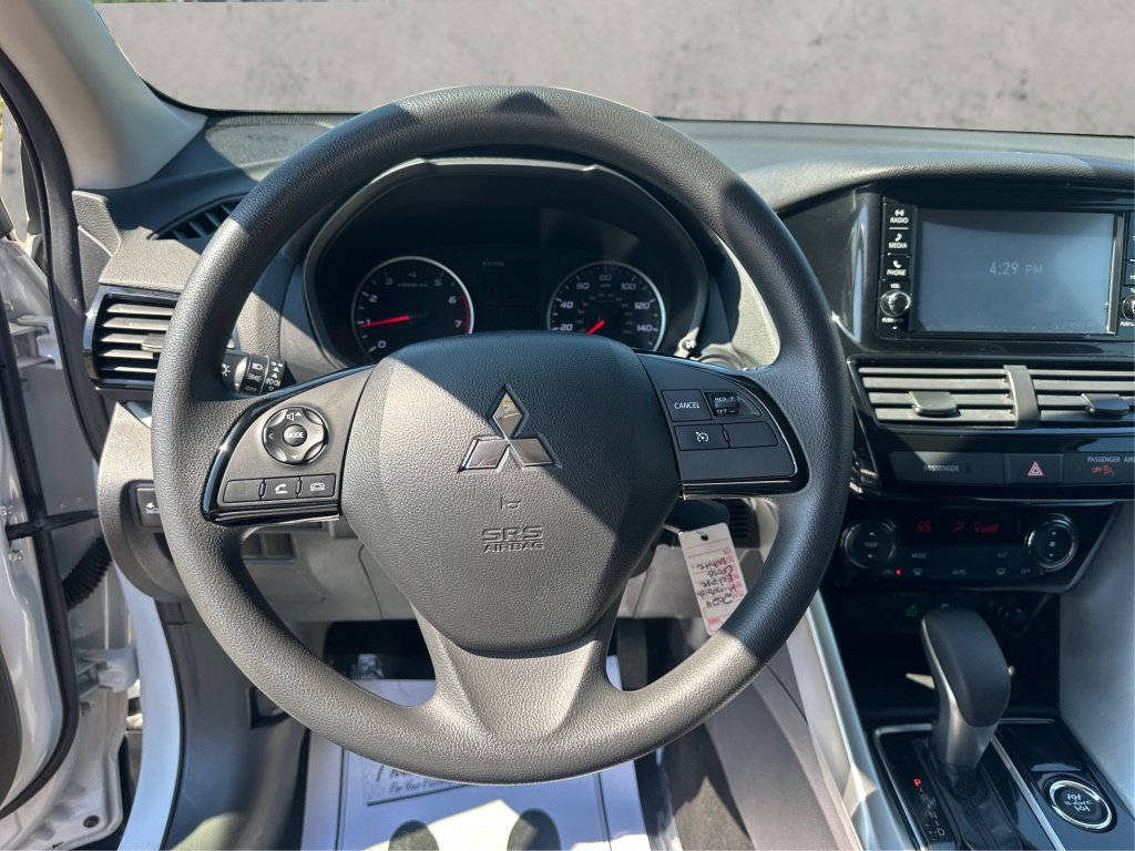 Used 2024 Mitsubishi Eclipse Cross ES AWD/4WD image 29