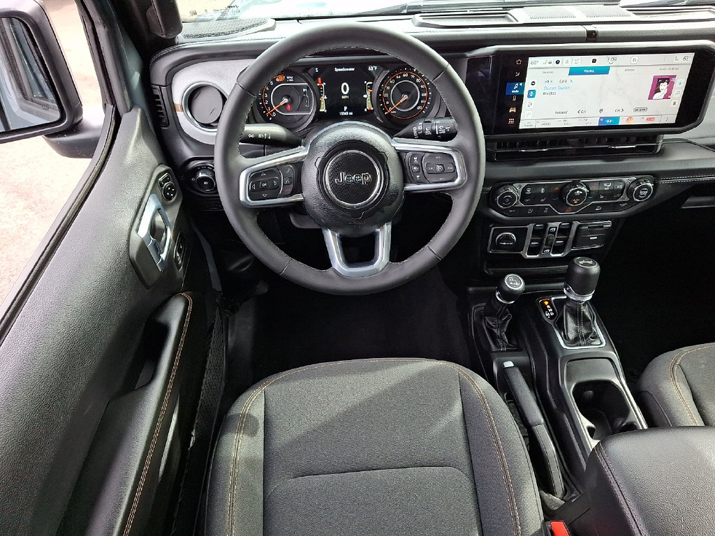 Certified 2026 Jeep Wrangler Unlimited Sahara AWD/4WD image 11