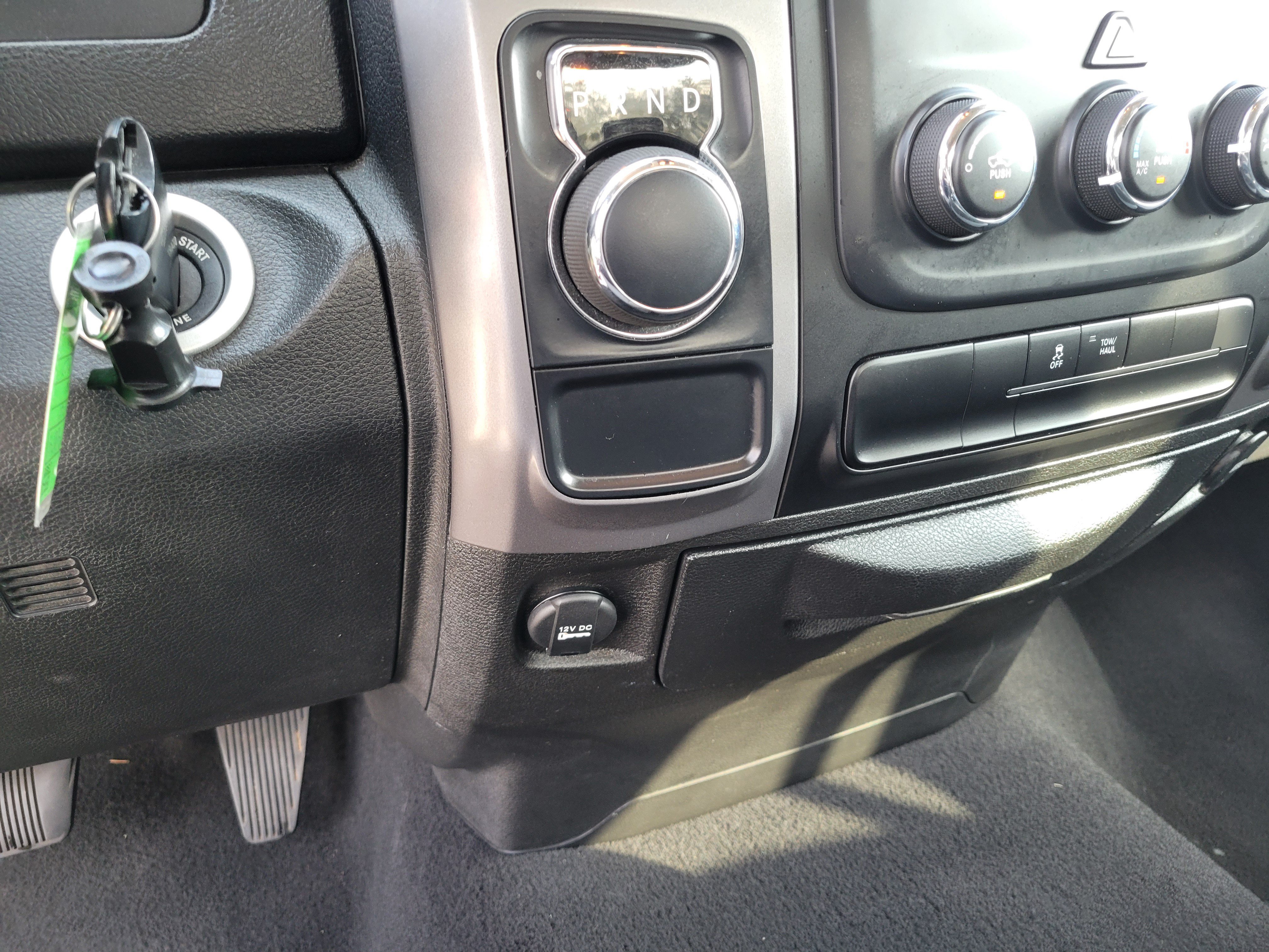 Certified 2024 RAM 1500 Classic SLT RWD image 19