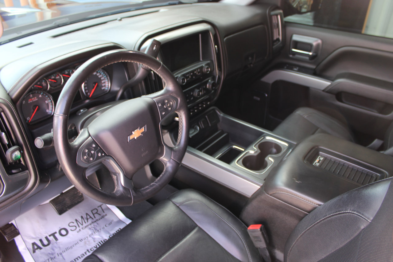 Used 2018 Chevrolet Silverado 1500 LTZ Z71 w/ LTZ Plus Package image 13