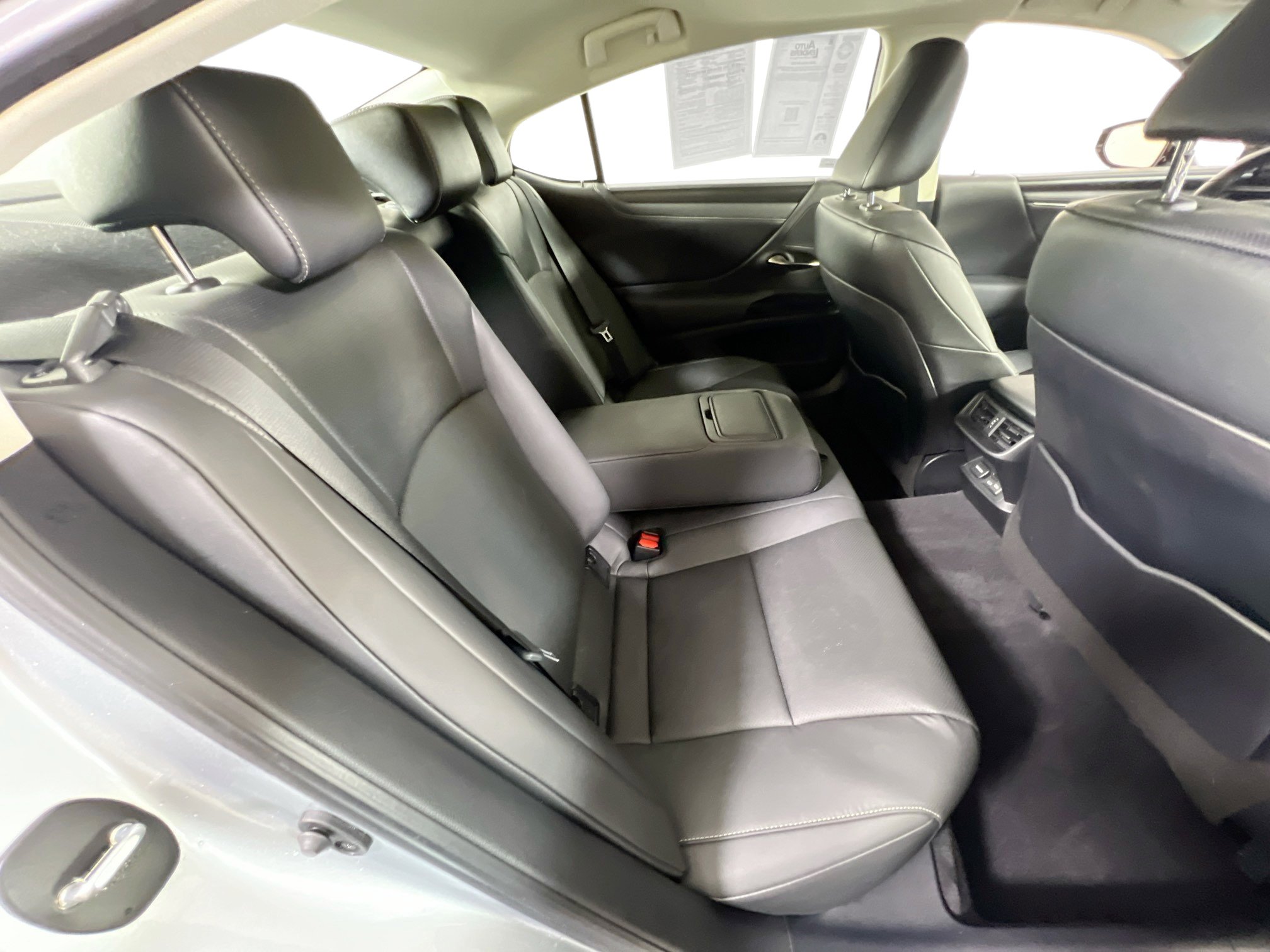 Used 2024 Lexus ES 250 w/ Premium Package AWD/4WD image 27