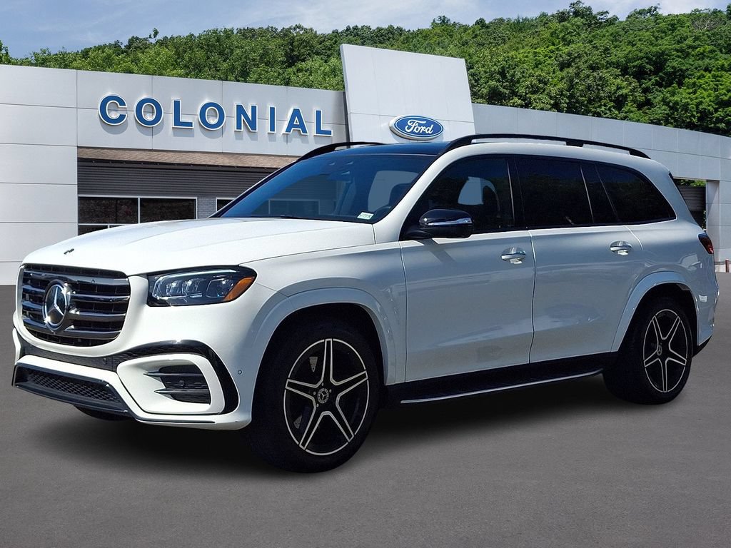Used 2024 Mercedes-Benz GLS 450 4MATIC image 3