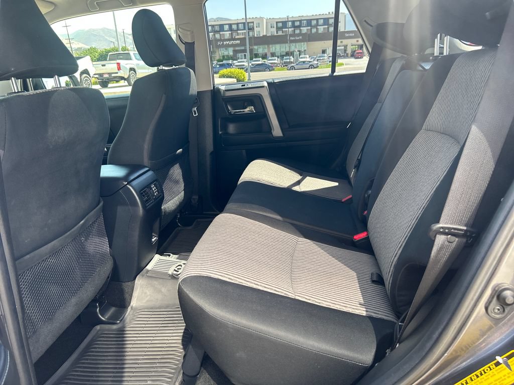 Certified 2023 Toyota 4Runner SR5 AWD/4WD image 28