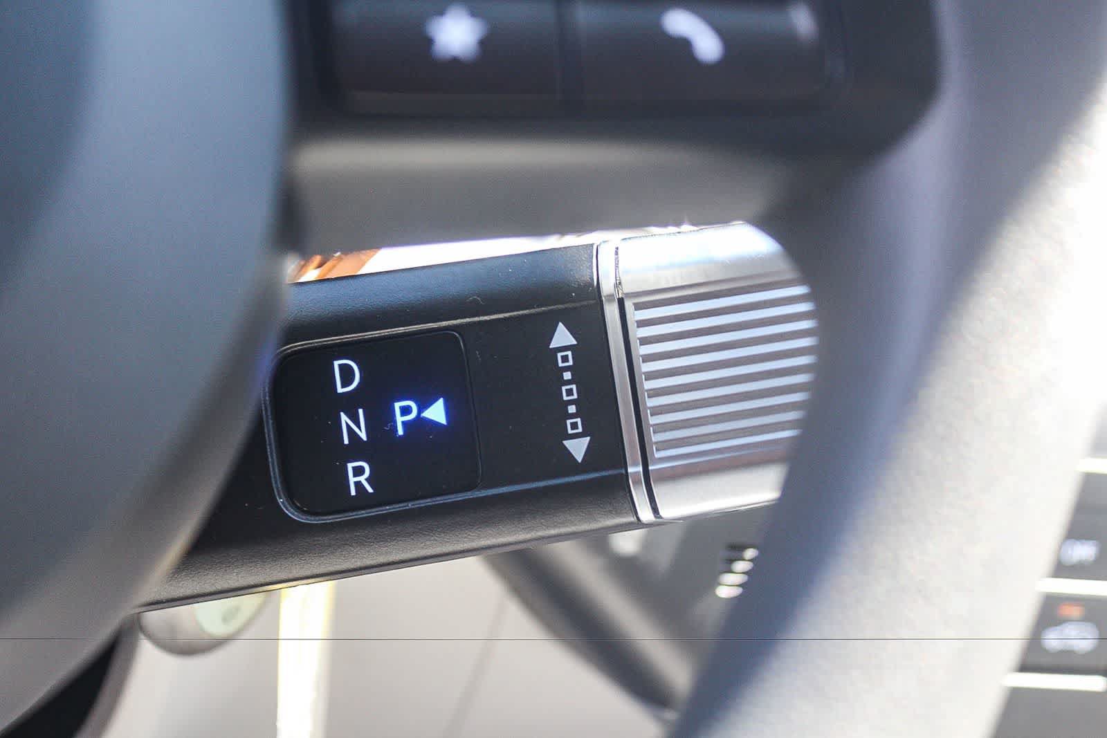 Certified 2024 Hyundai Kona SE FWD image 24