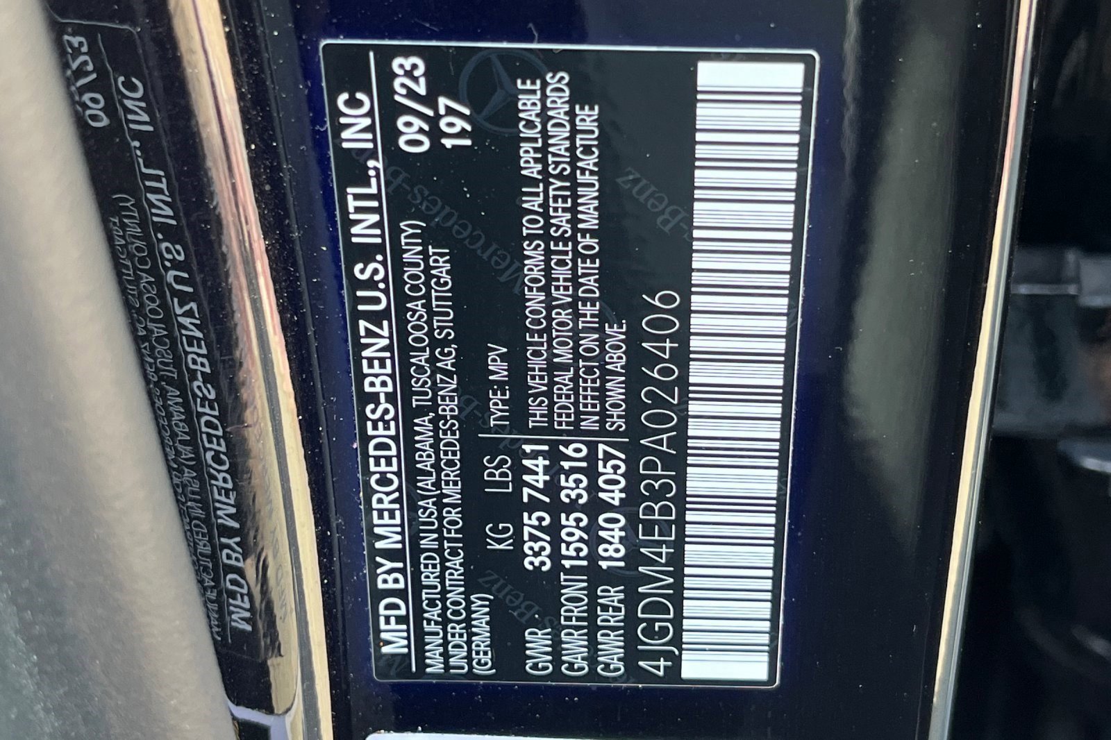 Used 2023 Mercedes-Benz EQS 580 4MATIC SUV image 9