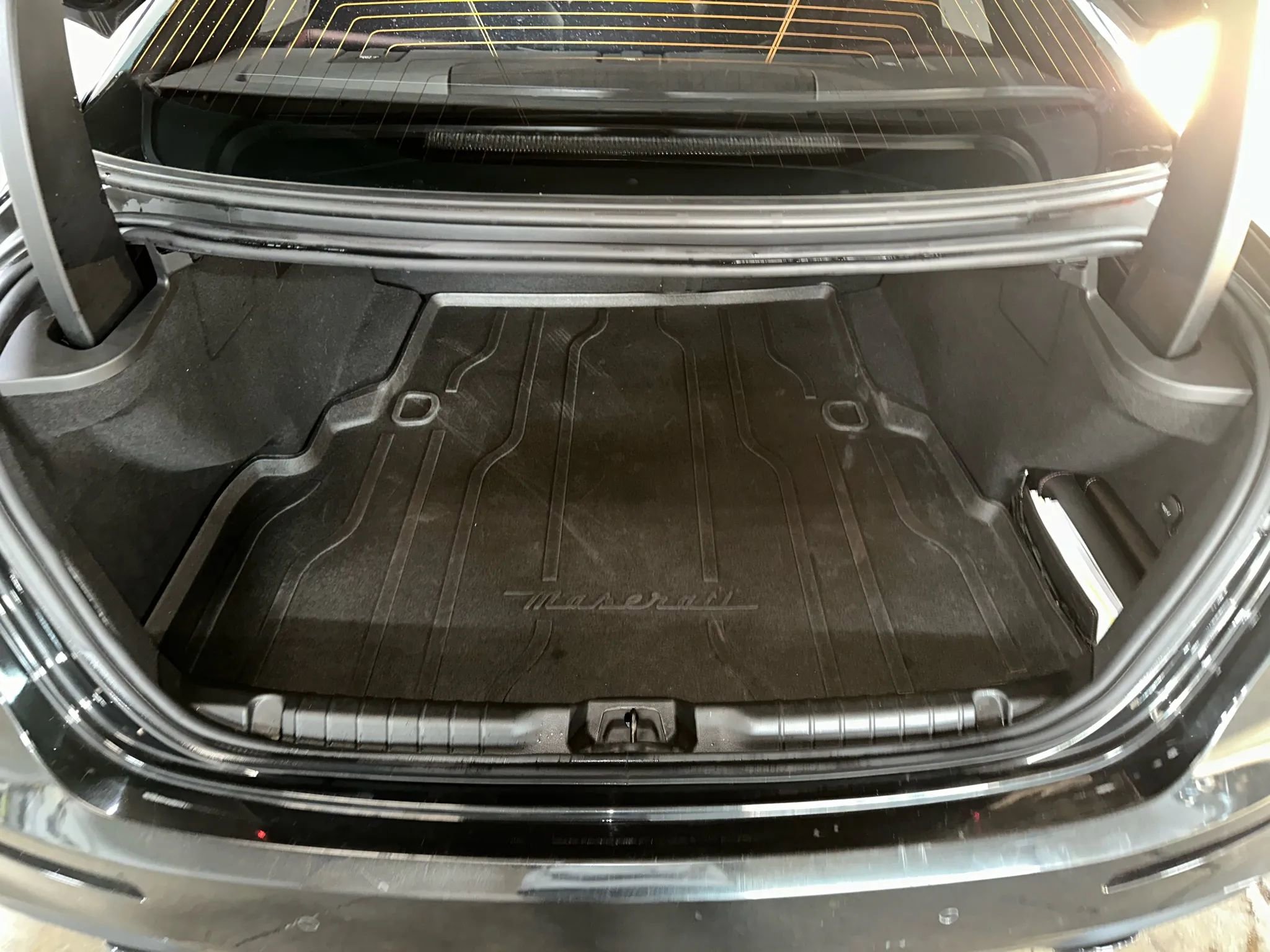 Used 2022 Maserati Ghibli Modena Q4 image 34