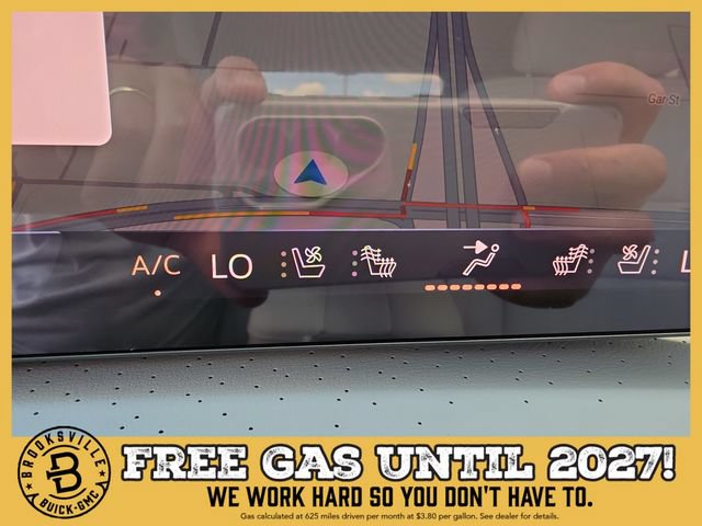 New 2027 Buick Enclave Avenir w/ LPO, Floor Liner Package FWD image 23