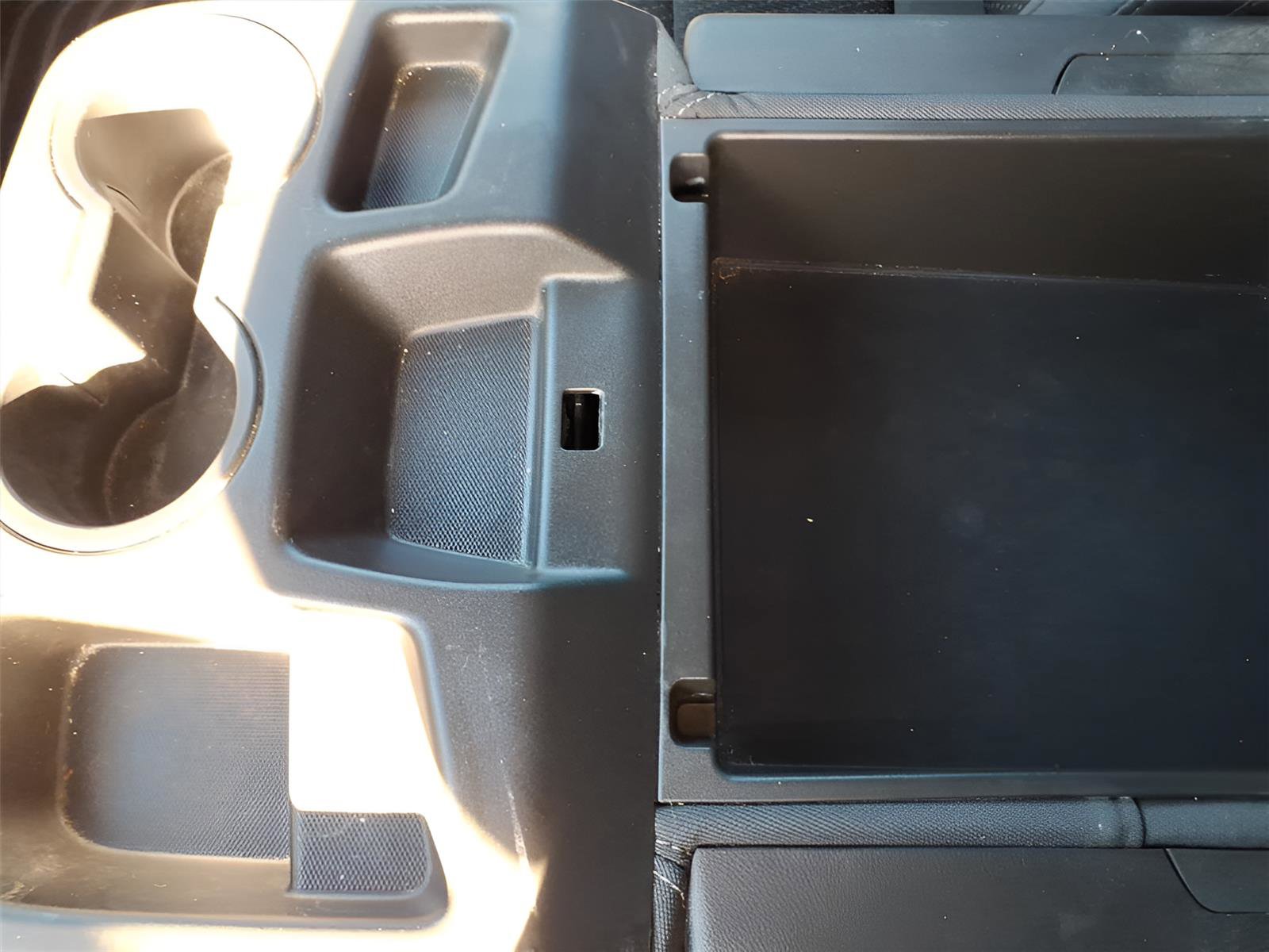 Used 2022 Chevrolet Silverado 1500 Custom image 30