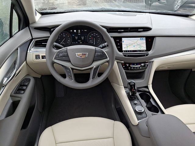 New 2026 Cadillac XT5 Premium Luxury w/ Driver Assist Package AWD/4WD image 7