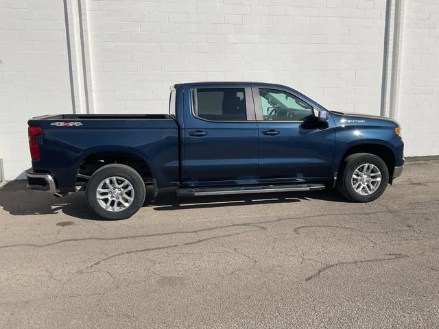Used 2022 Chevrolet Silverado 1500 LT image 3