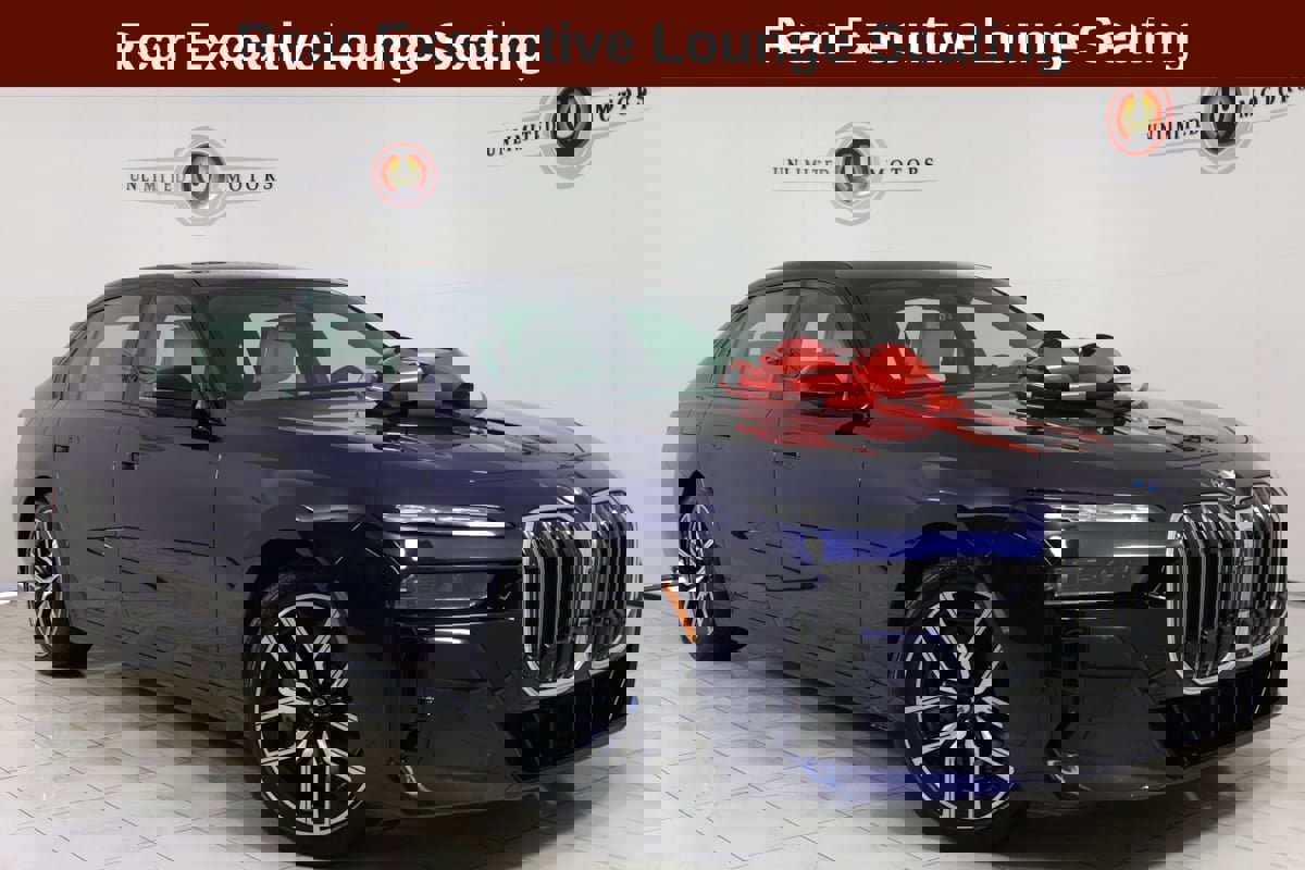 Used 2023 BMW 760i xDrive image 1