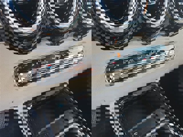 Used 2020 Mercedes-Benz GLB 250 4MATIC image 15