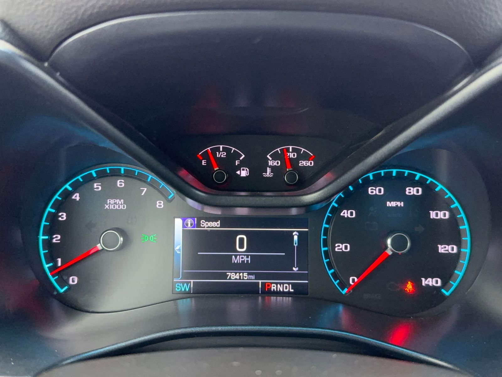 Used 2018 Chevrolet Colorado Z71 w/ Z71 Midnight Edition image 24