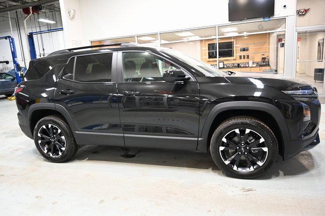 New 2026 Chevrolet Equinox RS w/ LPO, Floor Liner Package image 4