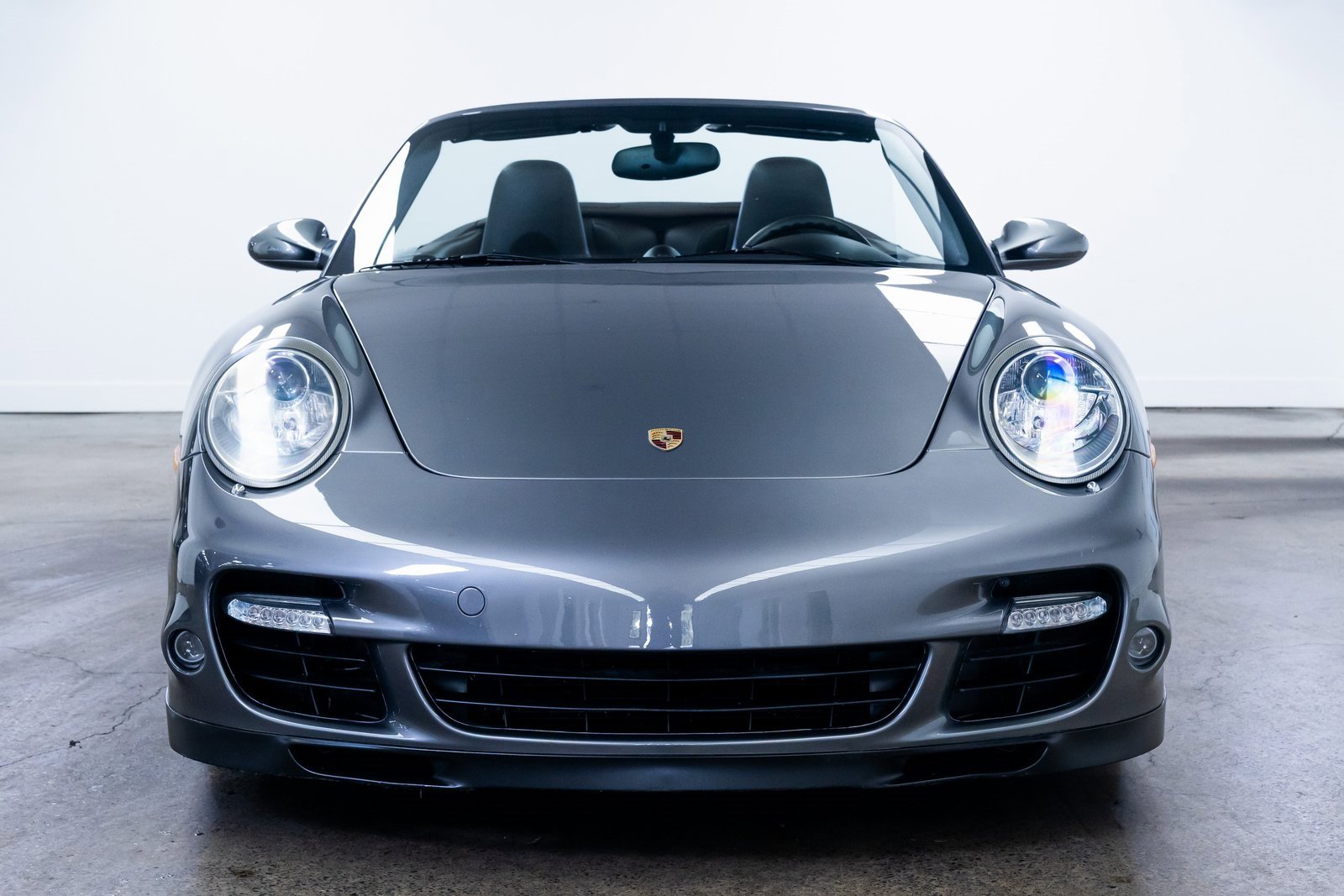 Used 2009 Porsche 911 Turbo image 2