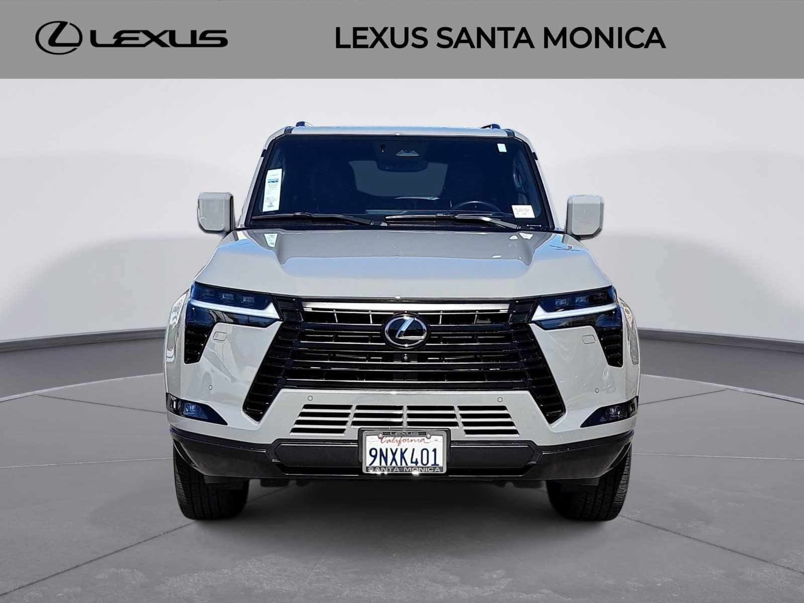 Used 2024 Lexus GX 550 w/ Cold Area Package AWD/4WD image 2