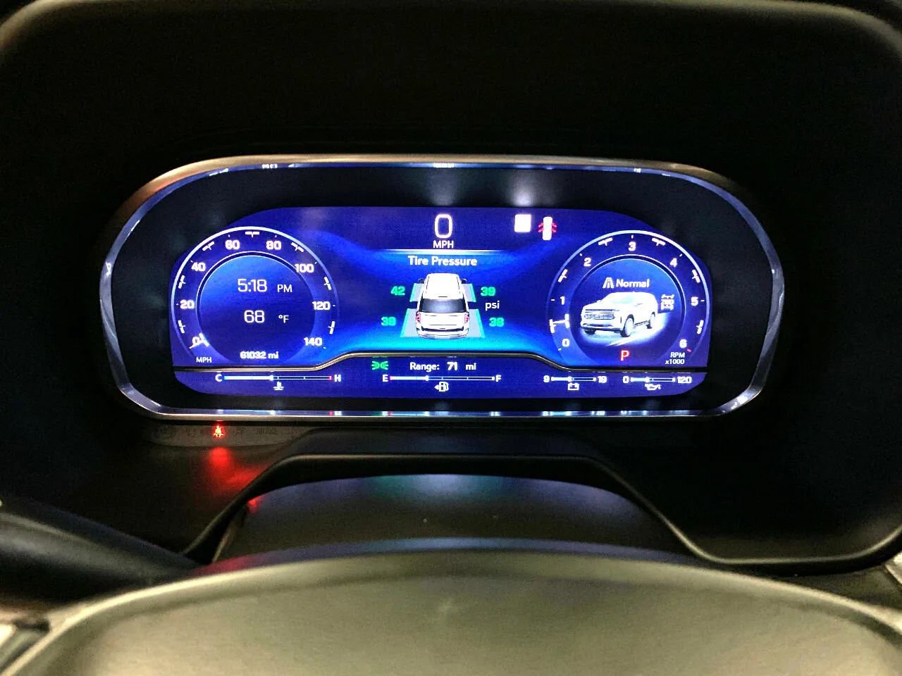 Used 2022 Chevrolet Tahoe RST w/ Luxury Package image 25