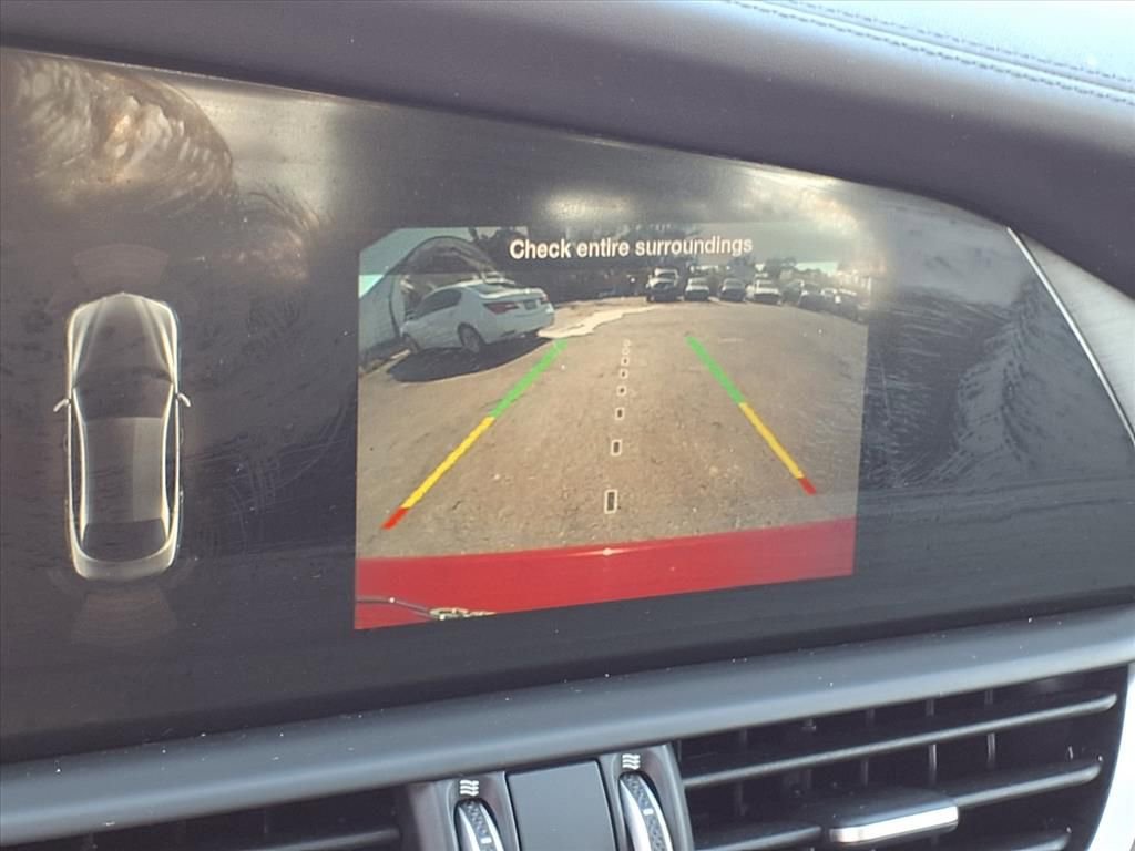 Used 2023 Alfa Romeo Giulia Ti image 24