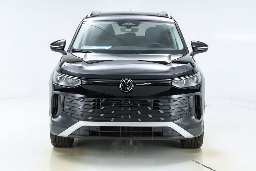 New 2026 Volkswagen Tiguan SE image 16