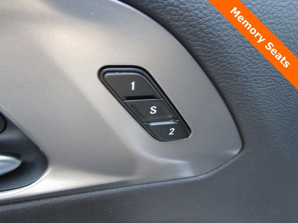 New 2026 Chrysler Pacifica Select image 6