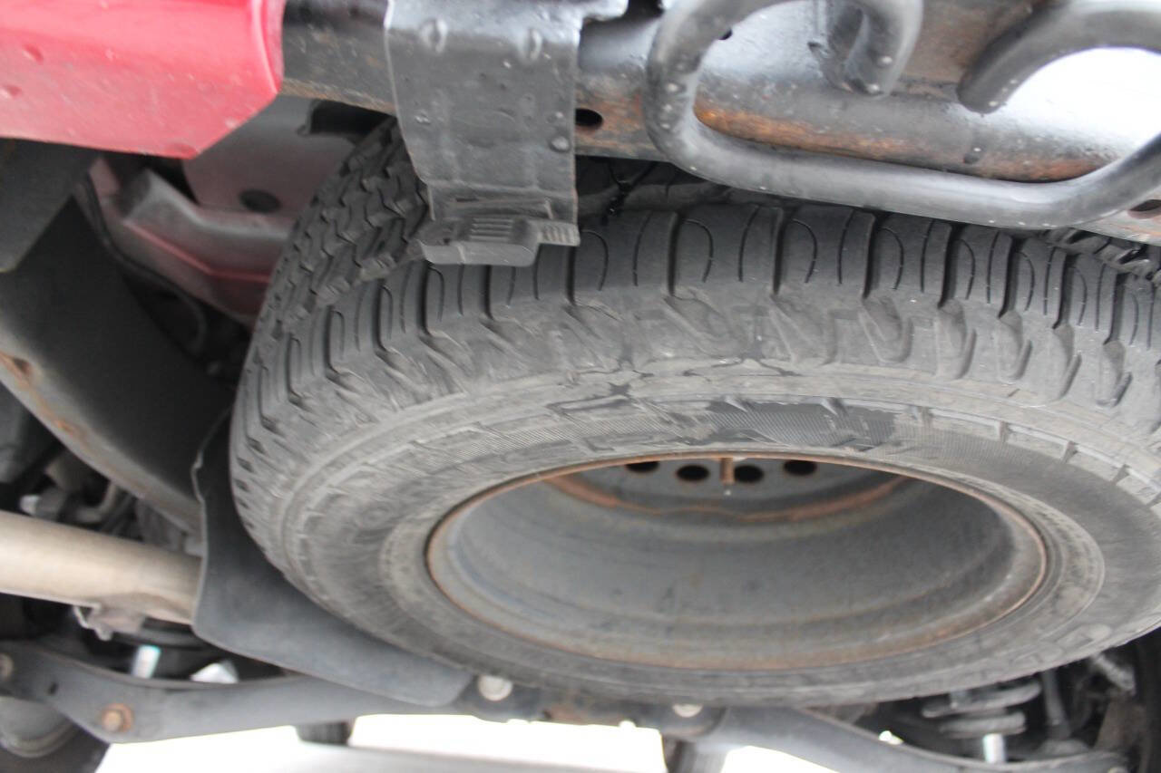 Used 2008 Ford Explorer XLT AWD/4WD image 17