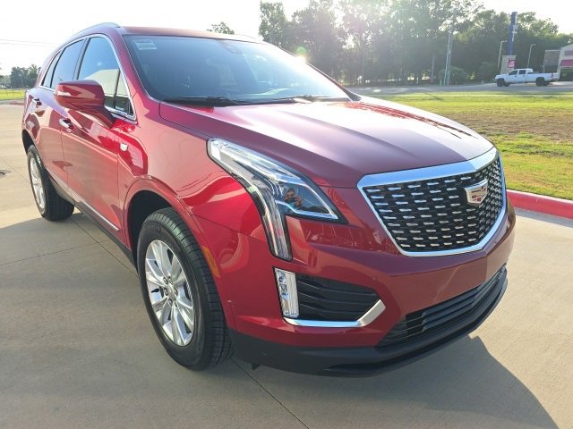 New 2025 Cadillac XT5 Luxury w/ LPO, Floor Liner Package image 7