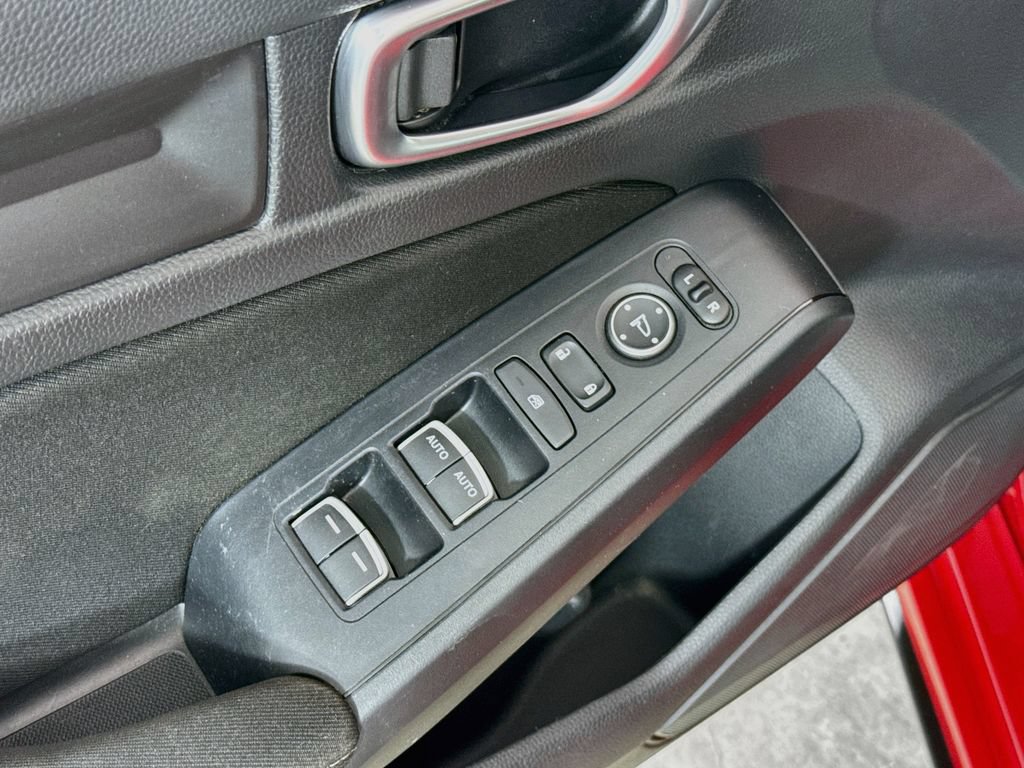 Used 2023 Honda Civic Sport image 18