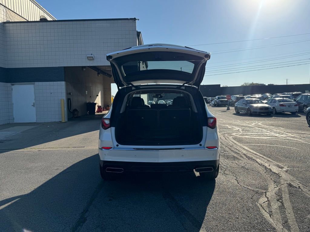Used 2023 Acura MDX SH-AWD w/ Technology Package image 33
