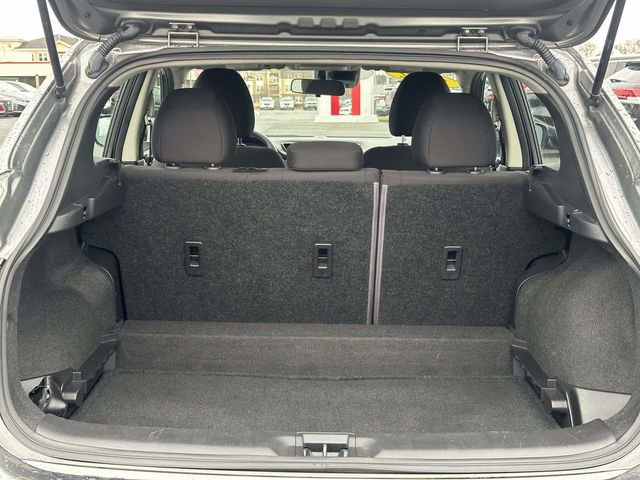 Used 2022 Nissan Rogue Sport S image 12