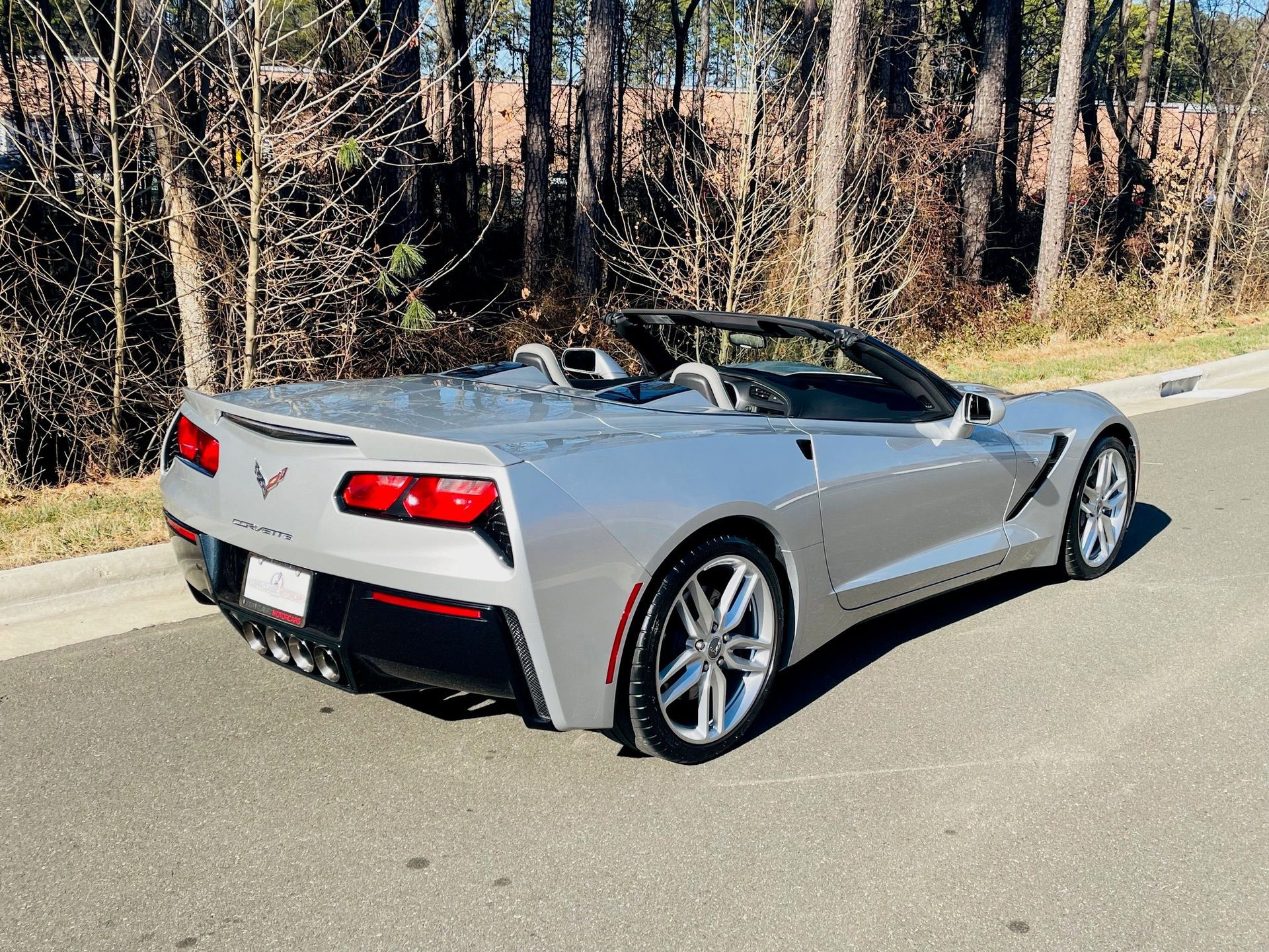 Used 2015 Chevrolet Corvette Stingray Convertible w/ 2LT Preferred Equipment Group image 13