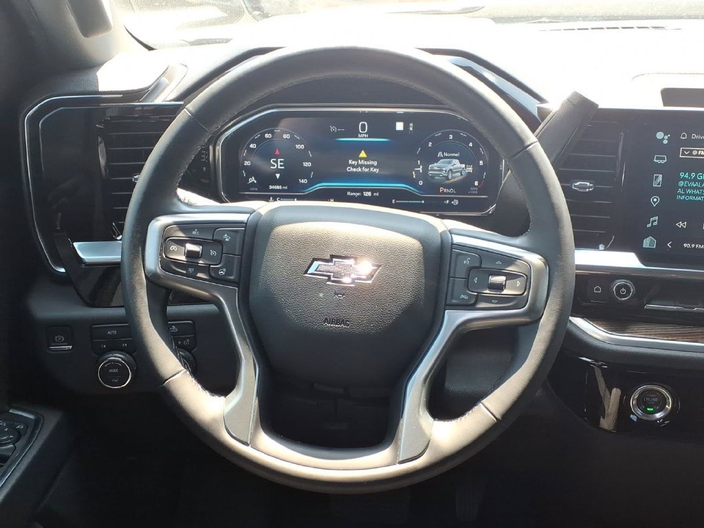 Used 2023 Chevrolet Silverado 1500 RST w/ Rally Edition AWD/4WD image 15