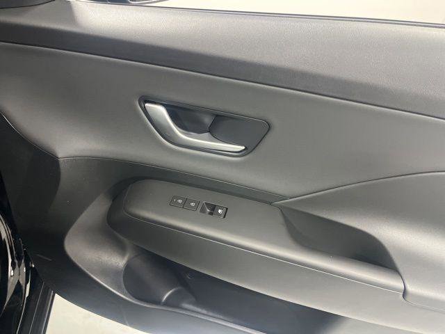 New 2026 Hyundai Kona Limited FWD image 23