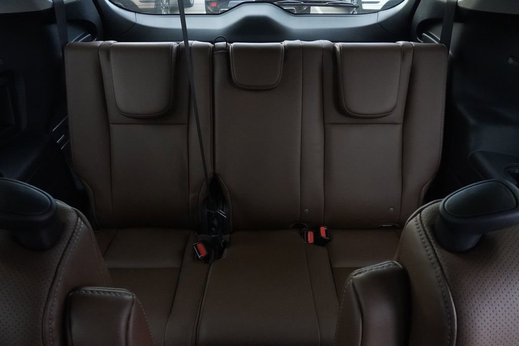 Used 2024 Subaru Ascent Touring image 31