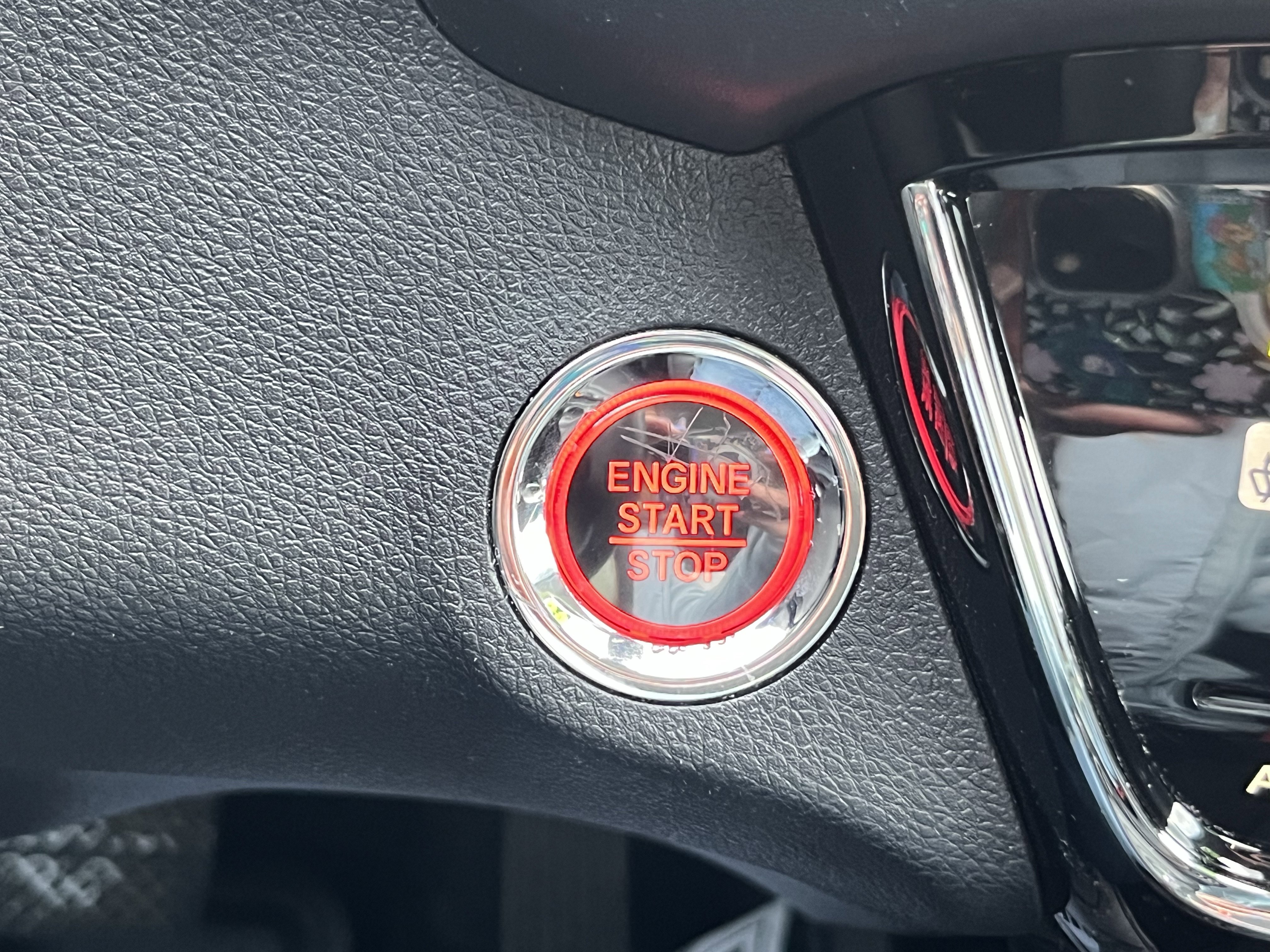 Used 2020 Honda HR-V Touring image 29