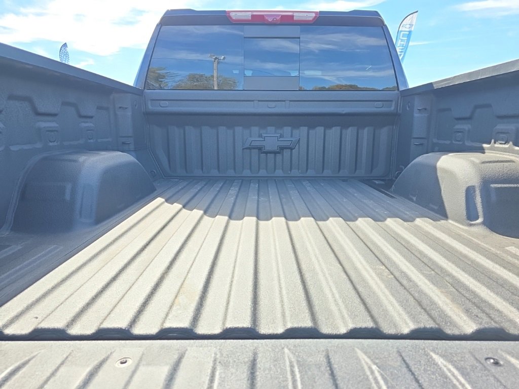 Used 2022 Chevrolet Silverado 1500 LTZ w/ Technology Package image 30