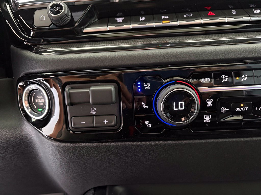 New 2026 Chevrolet Silverado 2500 ZR2 AWD/4WD image 13