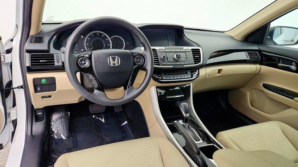 Used 2017 Honda Accord LX image 12