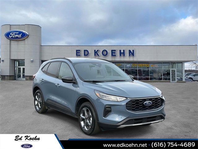 New 2025 Ford Escape ST-Line w/ Cold Weather Package