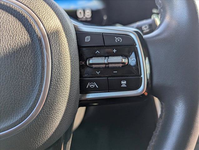Used 2024 Kia Carnival SX FWD image 14
