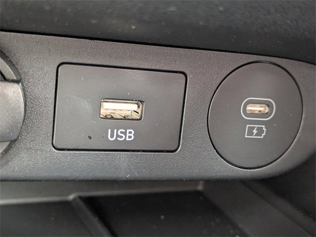 Certified 2025 Hyundai Elantra Sport image 20