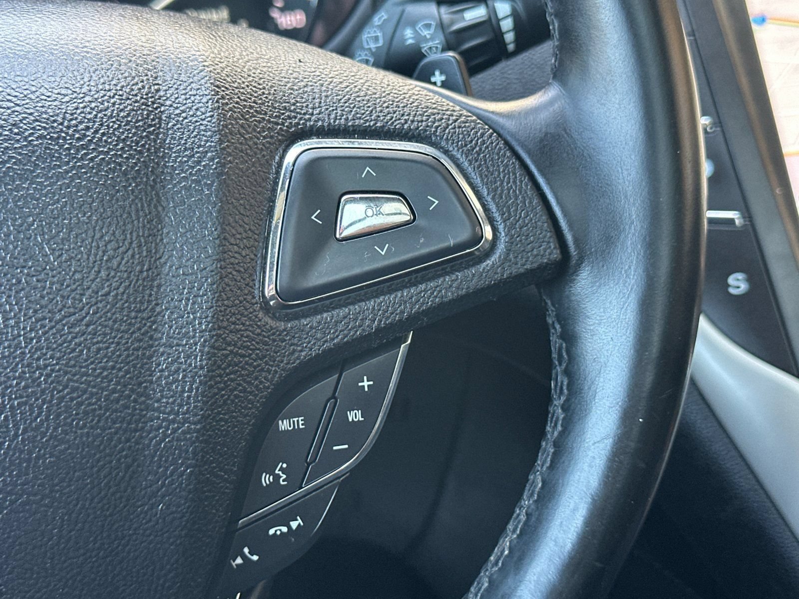 Used 2017 Lincoln MKC Reserve w/ Lincoln MKC Climate Package AWD/4WD image 29