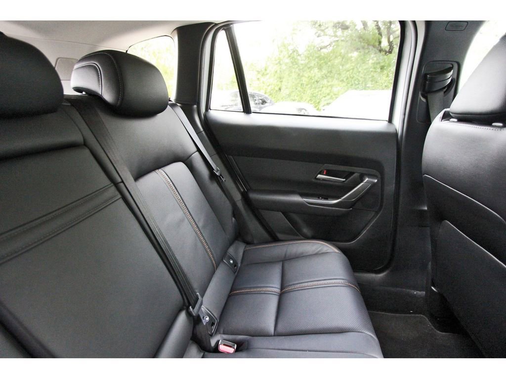 Certified 2025 MAZDA CX-50 AWD 2.5 Turbo w/ Weather Package image 11