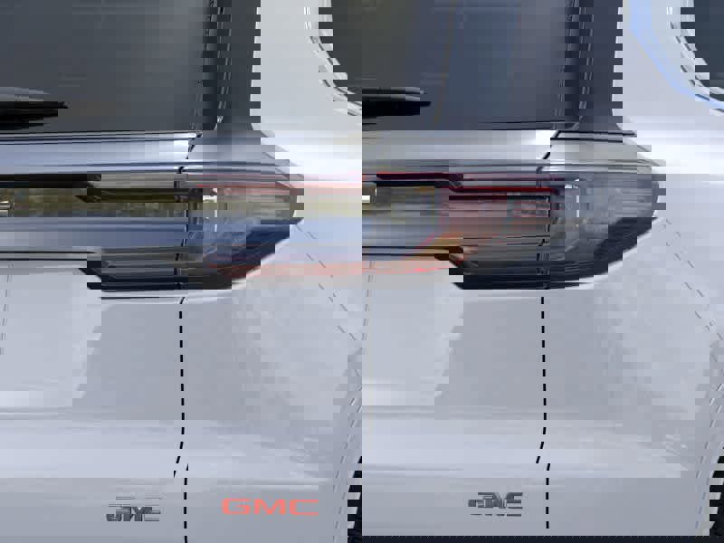 New 2026 GMC Acadia Denali w/ Super Cruise Package image 11