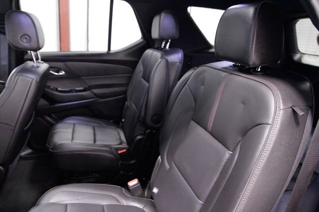 Used 2023 Chevrolet Traverse RS image 17