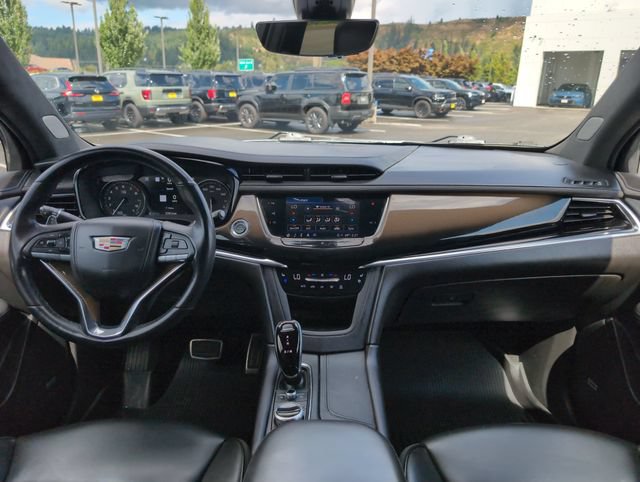 Used 2021 Cadillac XT6 Sport w/ Platinum Package AWD/4WD image 13