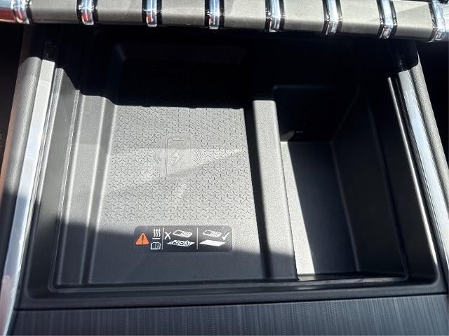 New 2026 GMC Acadia Elevation w/ Elevation Premium Package AWD/4WD image 20