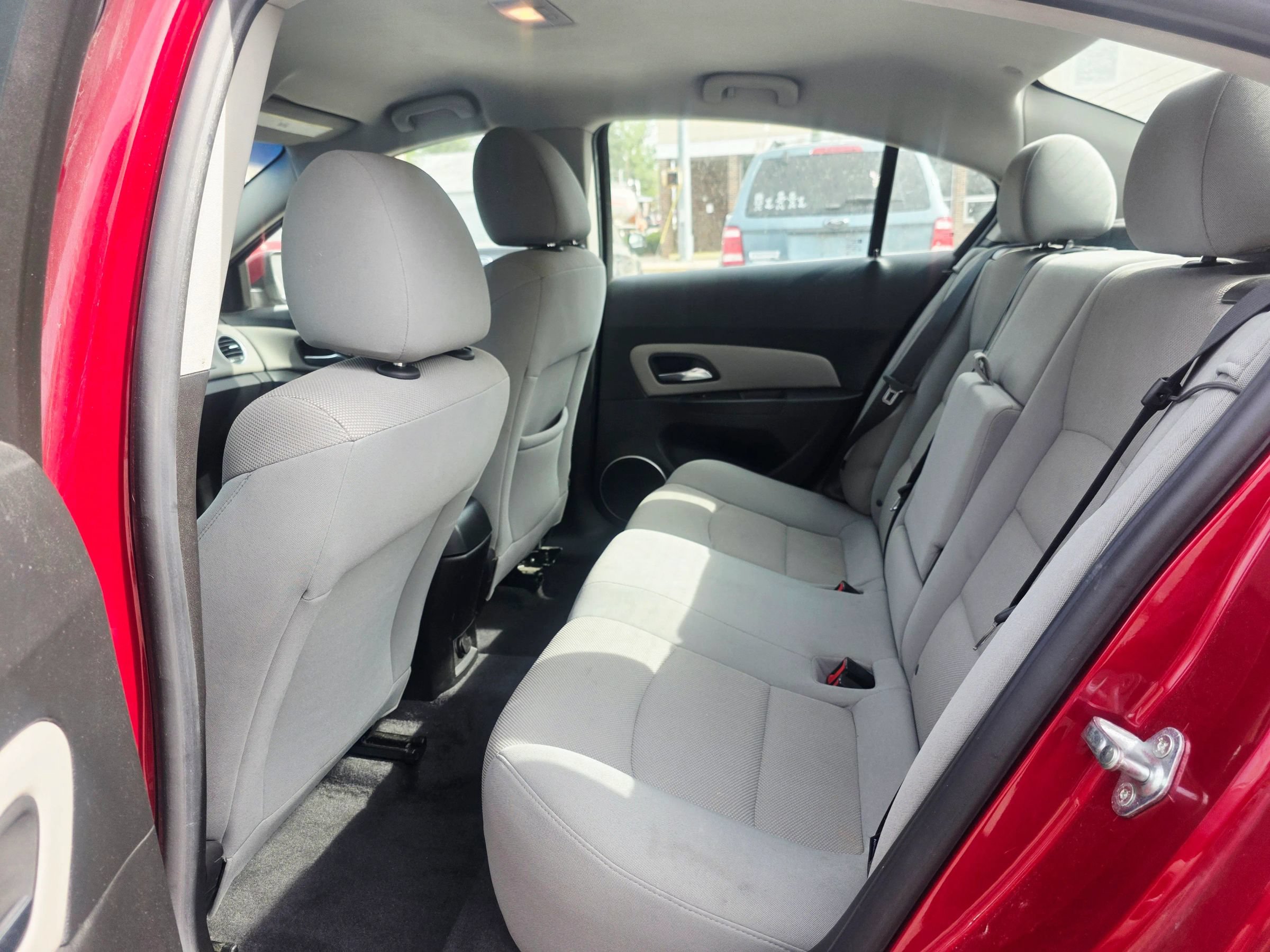 Used 2012 Chevrolet Cruze LT FWD image 11